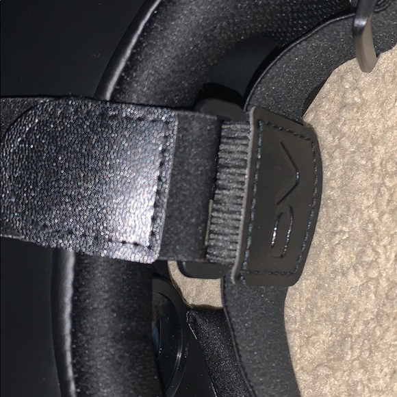 Virtual reality headset - Picture 3 of 6